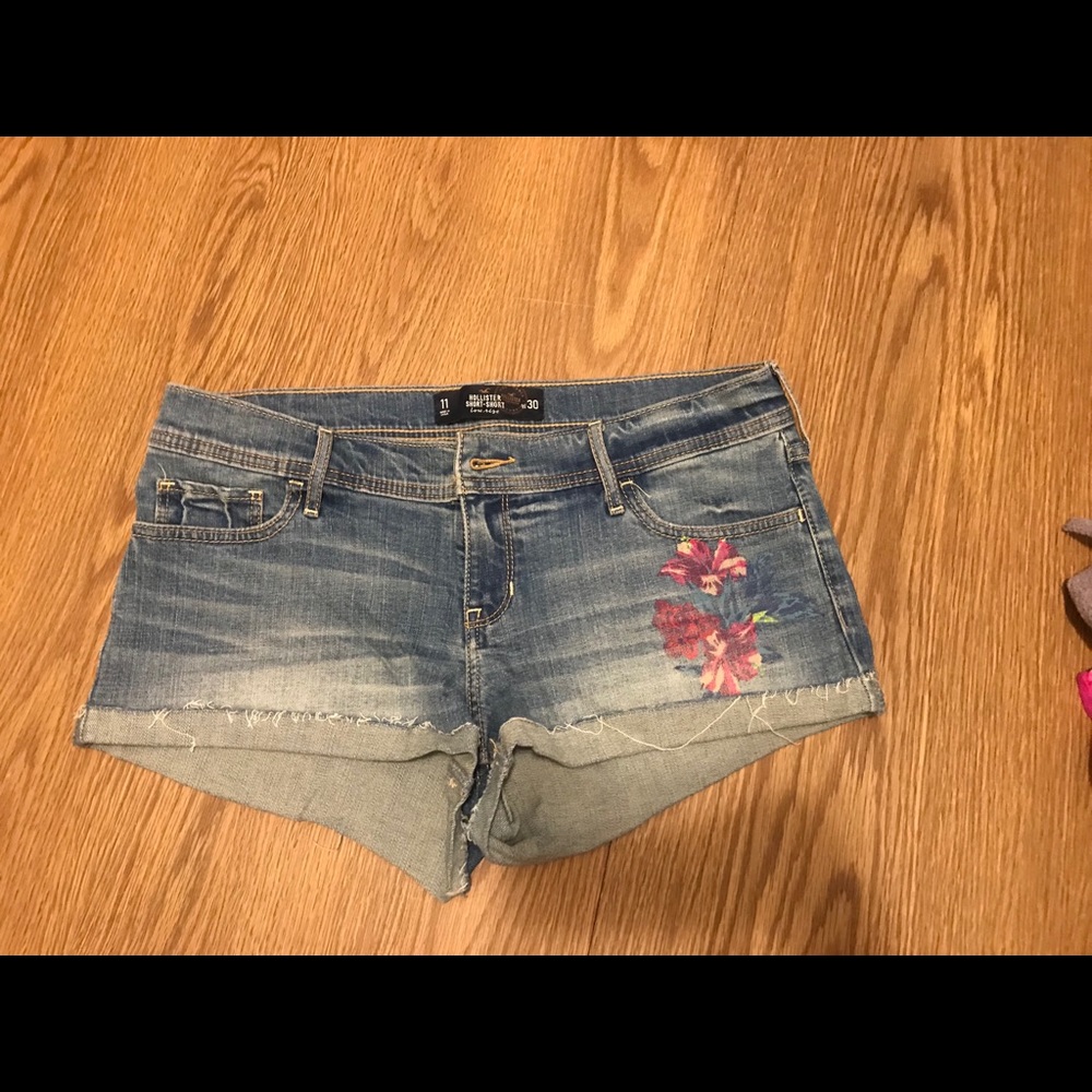 Hollister Jean shorts size 11